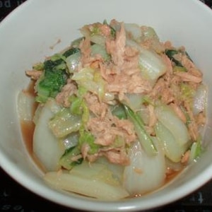 白菜とツナのめんつゆ炒め(煮物風)